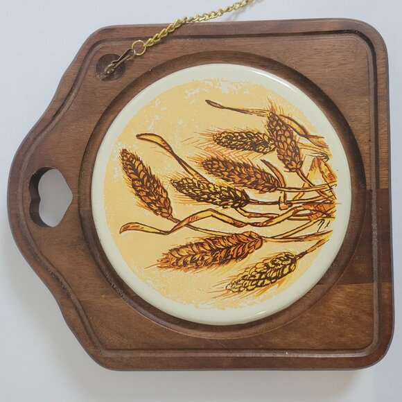 Vintage Wheat Pattern Cheese Board With Glass Dome & Knife Set - Picture 5 of 10